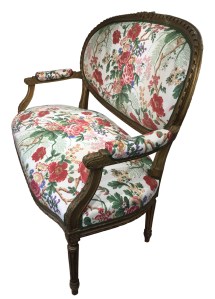 Side of the finished canapé.