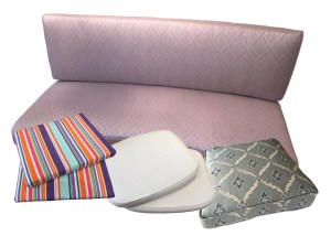 Examples of loose cushions.