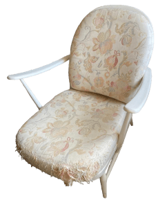 The chair in it’s original condition