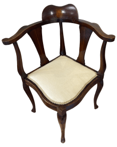 The finished chair from the front.